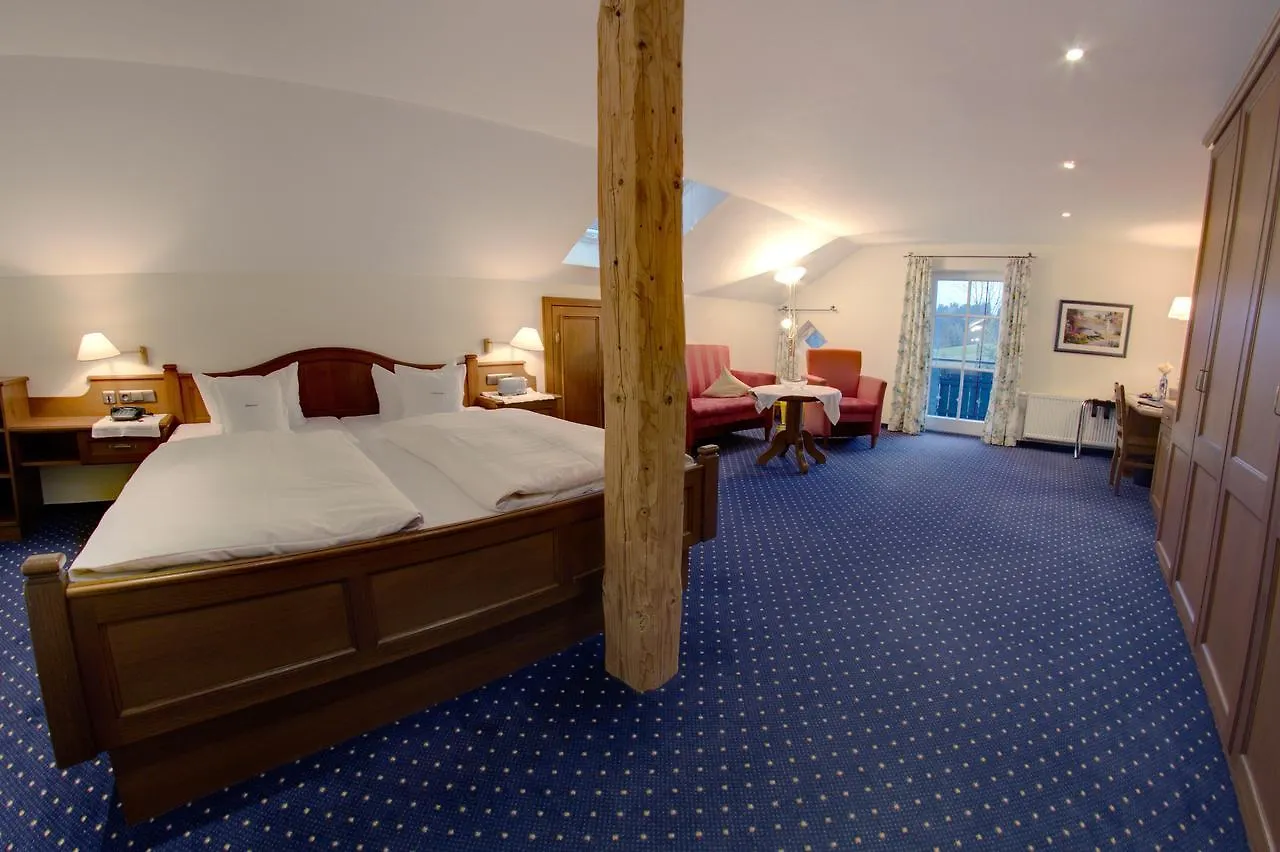 Ferienhotel Starennest Schindelberg 3*,