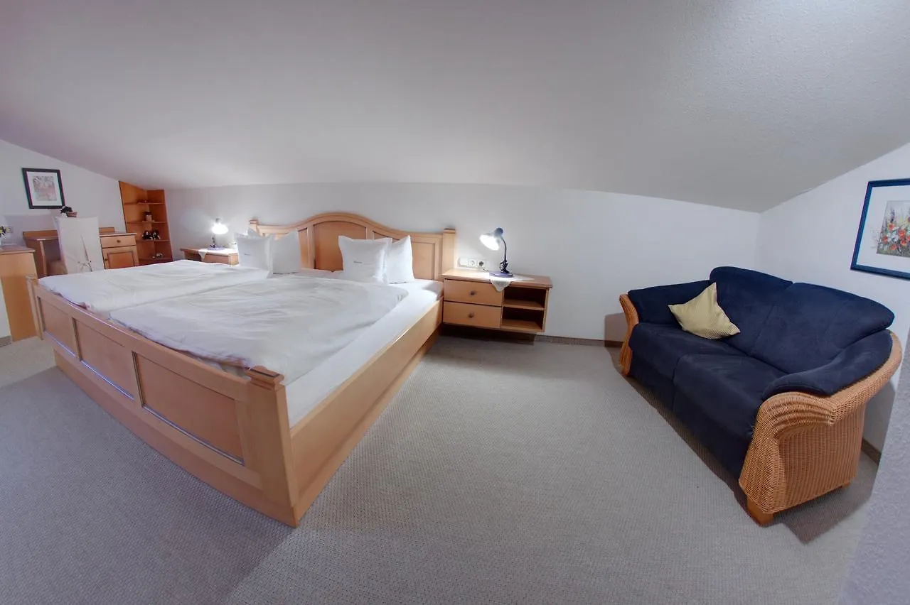 Ferienhotel Starennest Schindelberg 3*,